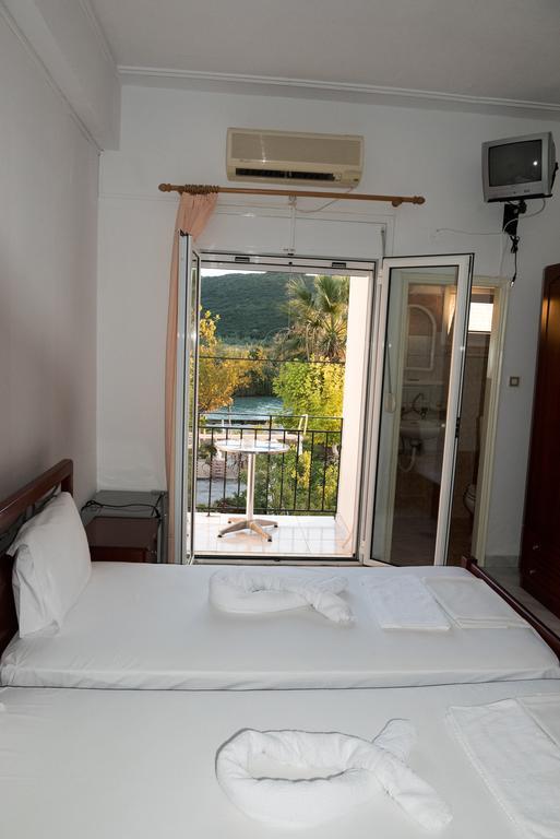 Hotel Glaros Ammoudia Ruang foto